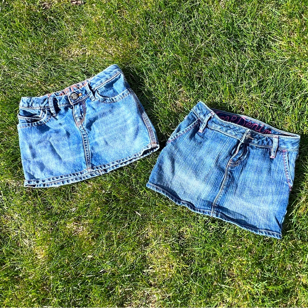Bundle of 2 GAP Girls Denim Skirts Size 6